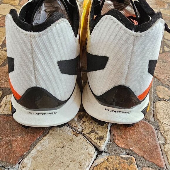 Merrell Skyfire 2 Trail Running Shoes Size 7, Media Sample, Very Light-weight - Picture 11 of 12